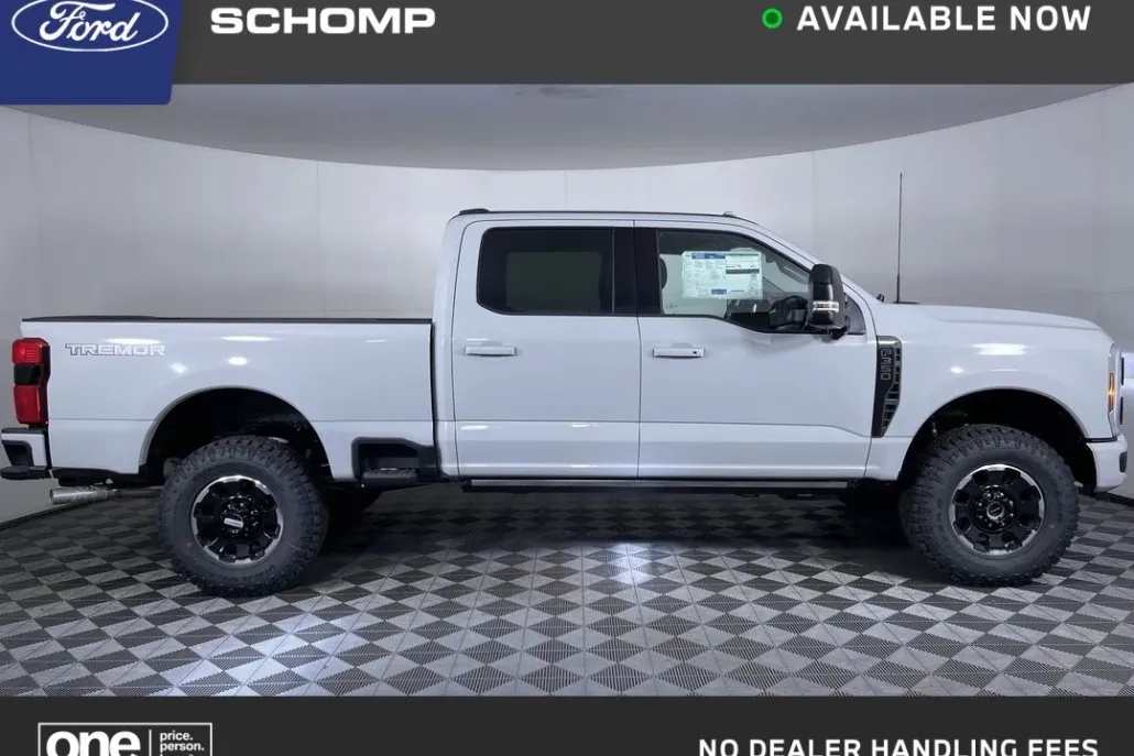 2026 Ford F-350 Lariat photo 1