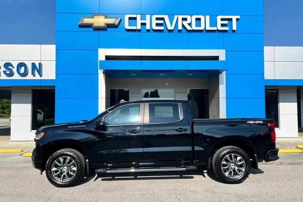 2026 Chevrolet Silverado 1500 RST photo 1