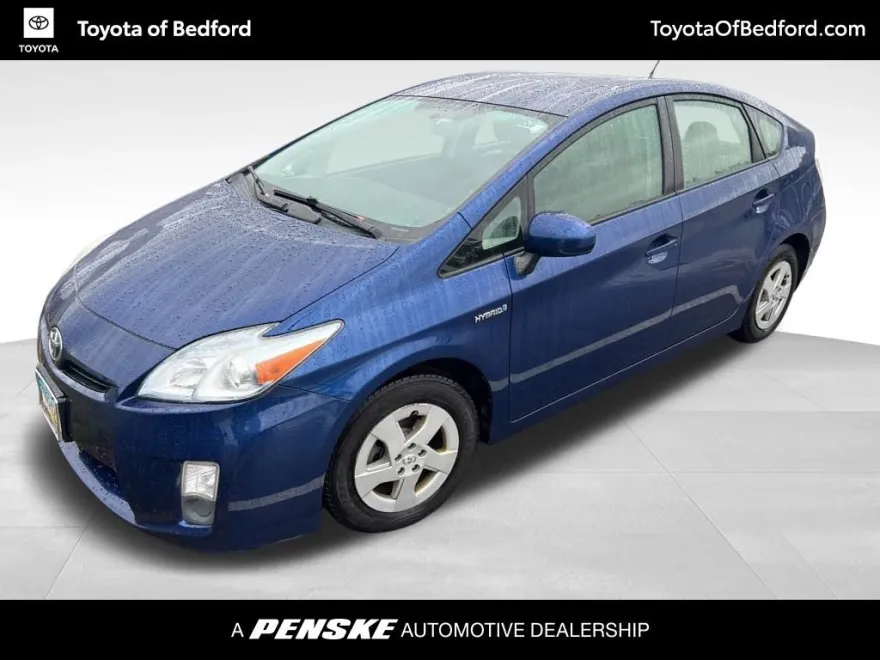 2010 Toyota Prius V photo 1