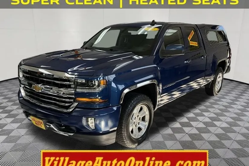 2017 Chevrolet Silverado 1500 LT photo 1