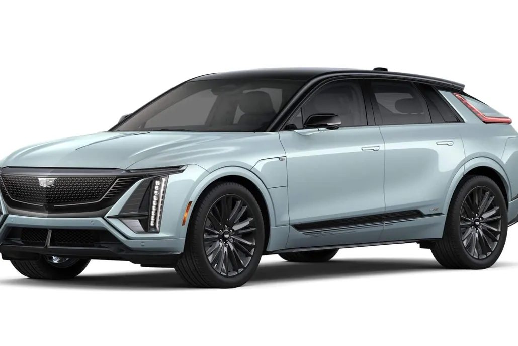2026 Cadillac Lyriq photo 1