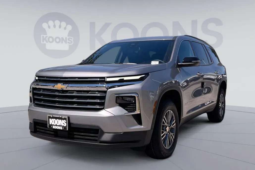 2026 Chevrolet Traverse photo 1