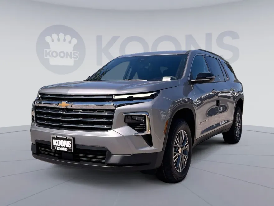 2026 Chevrolet Traverse photo 1