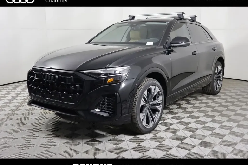 2025 Audi Q8 55 Premium photo 1