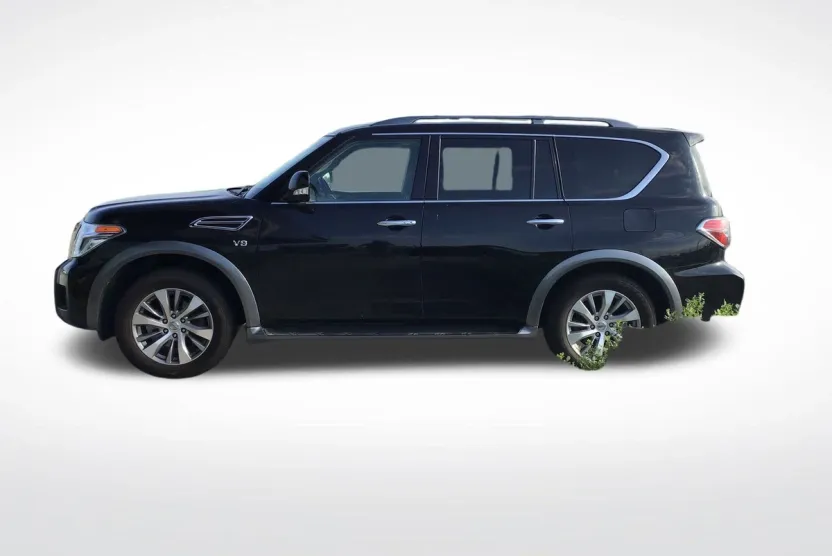 2019 Nissan Armada SV photo 1