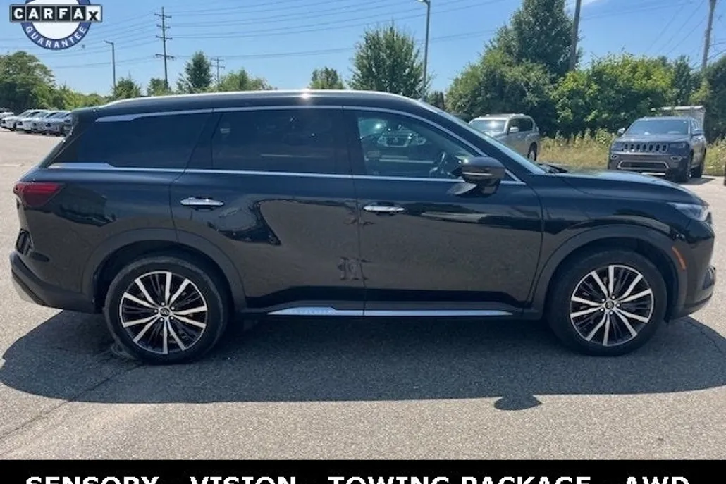 2022 Infiniti QX60 Sensory photo 1