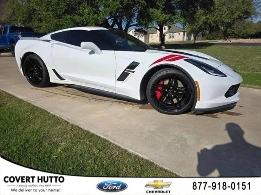 2017 Chevrolet Corvette Grand Sport 2LT photo 1