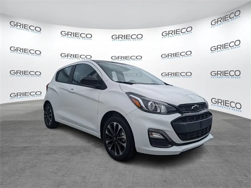 2022 Chevrolet Spark 1LT photo 1