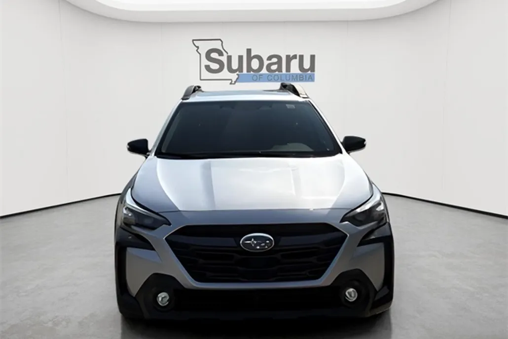 2025 Subaru Outback Premium photo 1