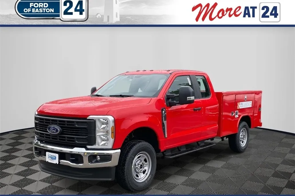 2025 Ford F-350 XL photo 1