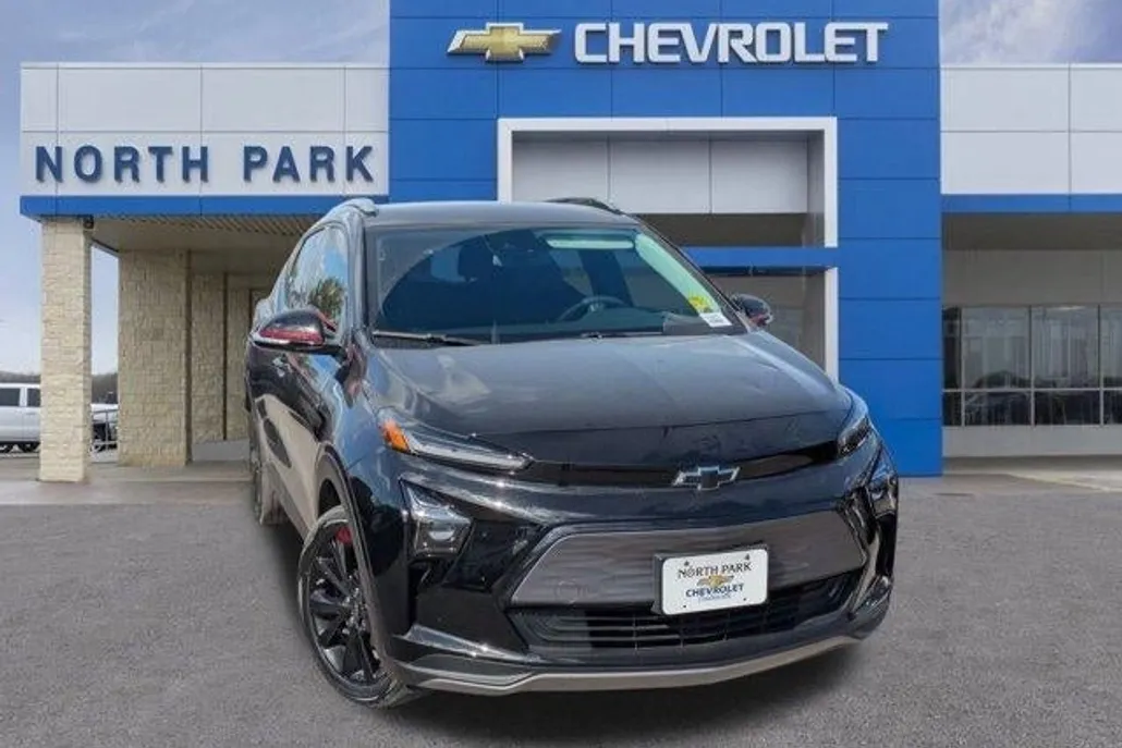 2023 Chevrolet Bolt EUV photo 1