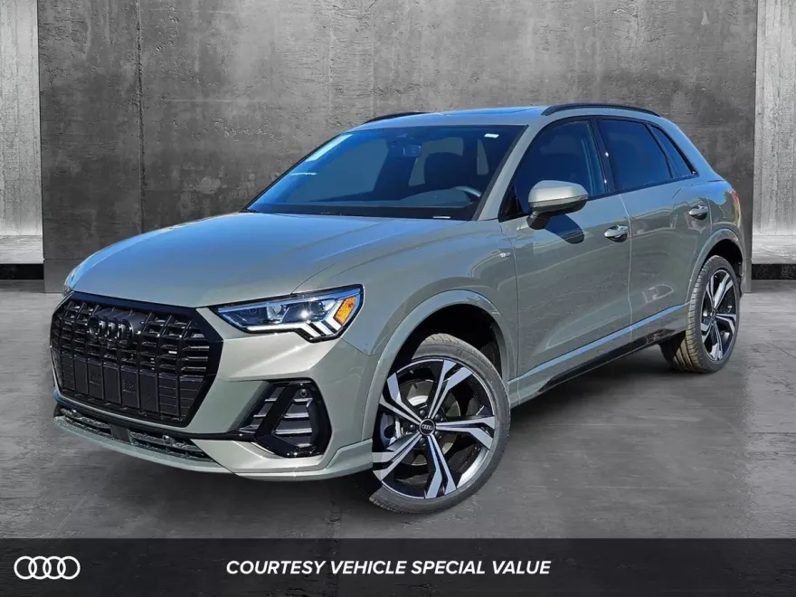 2024 Audi Q3 S line Premium Plus photo 1