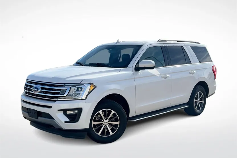 2019 Ford Expedition XLT photo 1