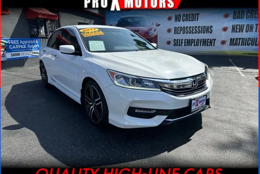 2017 Honda Accord Sport photo 1