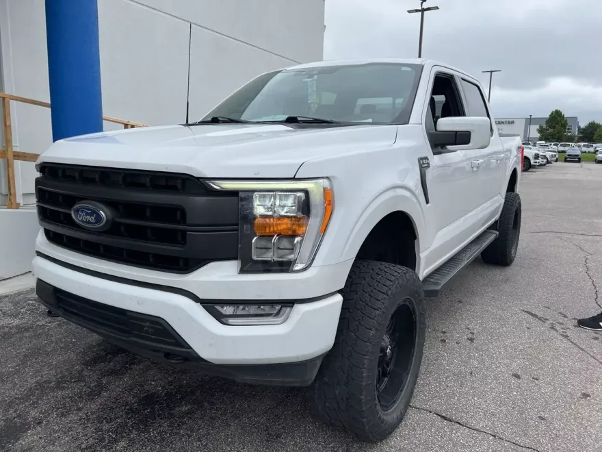 2022 Ford F-150 Lariat photo 1