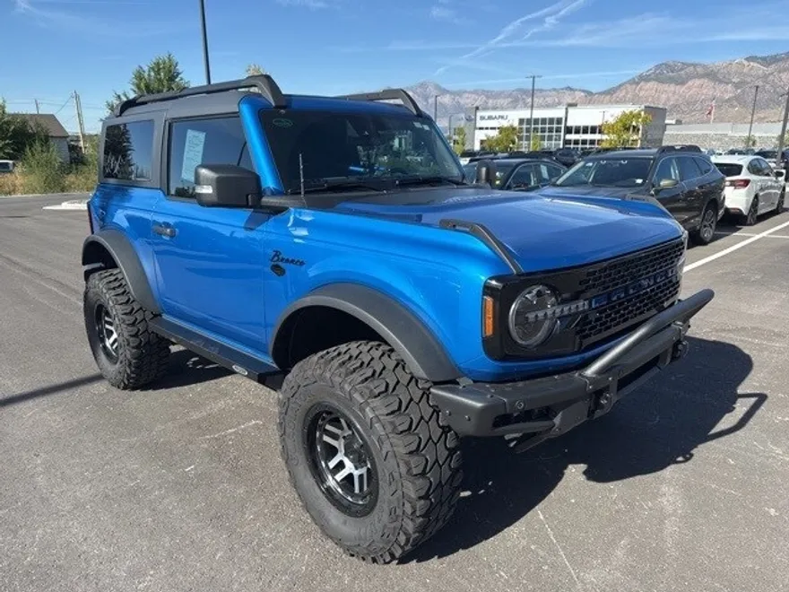 2022 Ford Bronco Outer Banks photo 1