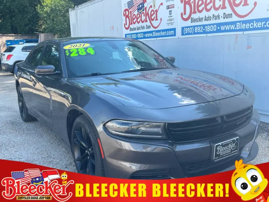 2021 Dodge Charger SXT photo 1