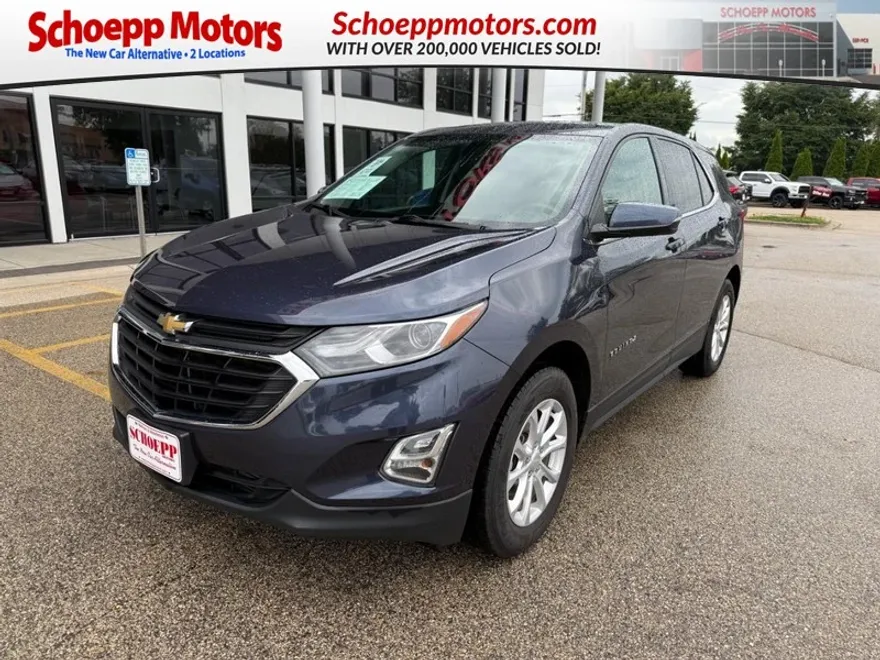 2018 Chevrolet Equinox LT photo 1