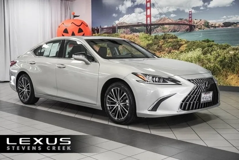 2023 Lexus ES Premium photo 1
