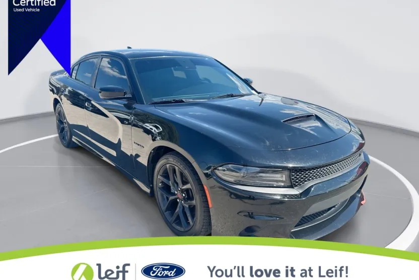 2021 Dodge Charger R/T photo 1