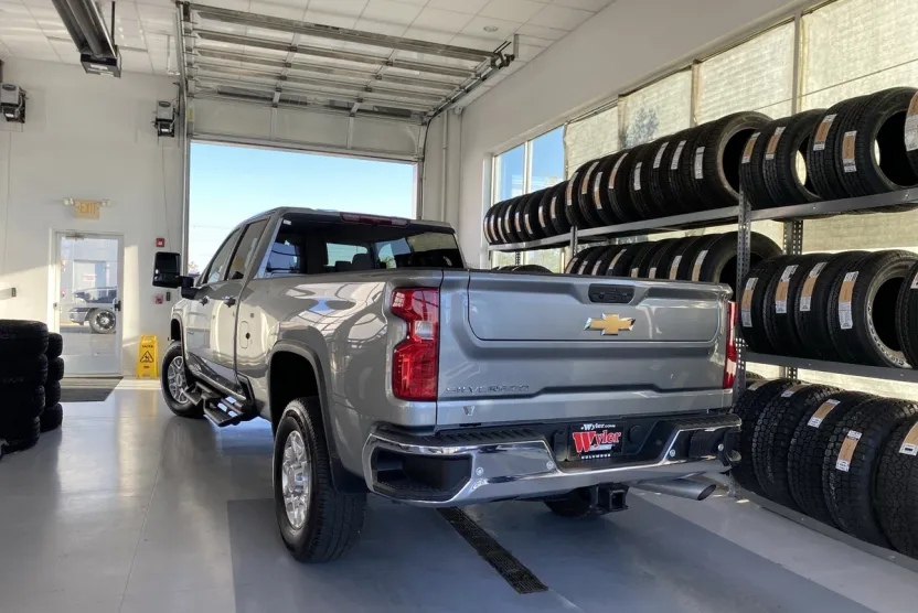 2024 Chevrolet Silverado 3500HD Work Truck photo 1