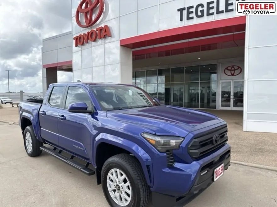 2024 Toyota Tacoma SR5 photo 1