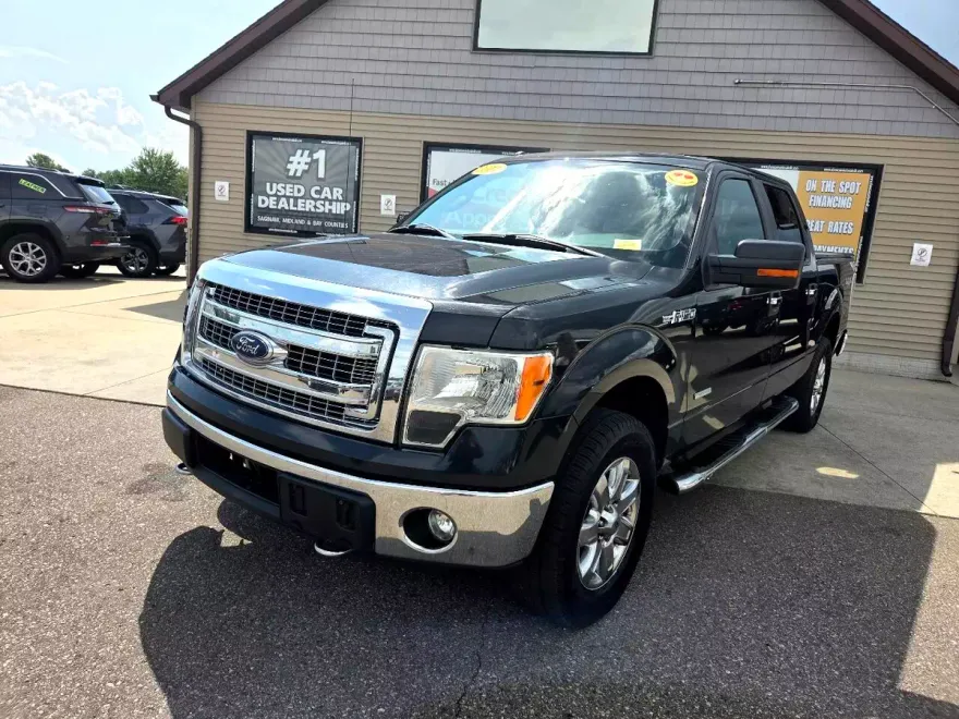 2014 Ford F-150 XLT photo 1