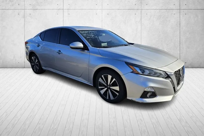2020 Nissan Altima 2.5 SL photo 1
