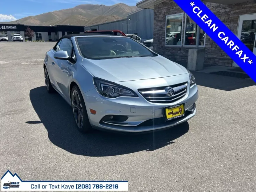 2017 Buick Cascada Premium photo 1