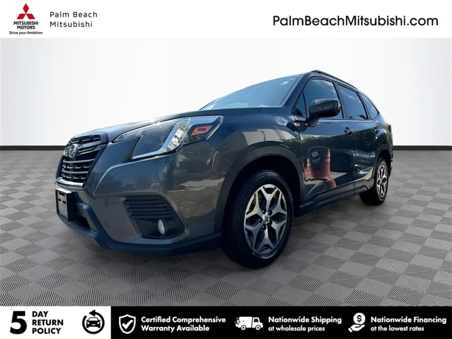 2022 Subaru Forester Premium photo 1