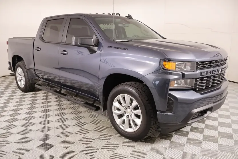 2021 Chevrolet Silverado 1500 Custom photo 1