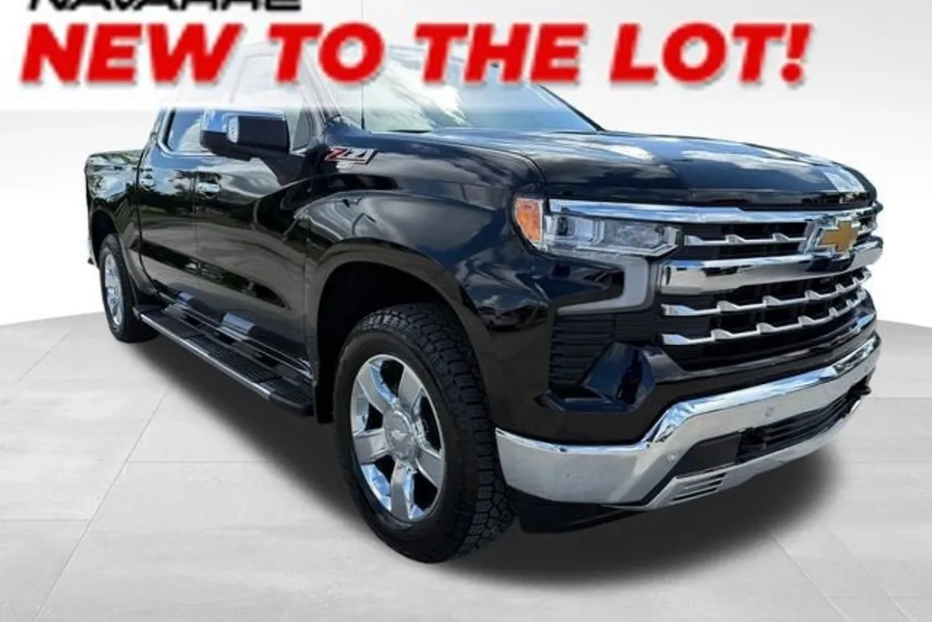 2025 Chevrolet Silverado 1500 LTZ photo 1