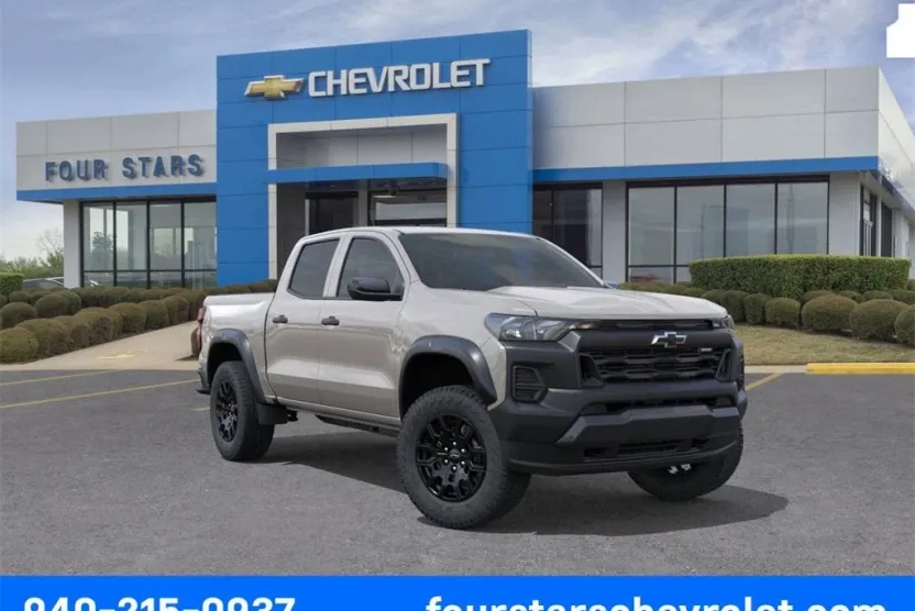 2026 Chevrolet Colorado Trail Boss photo 1