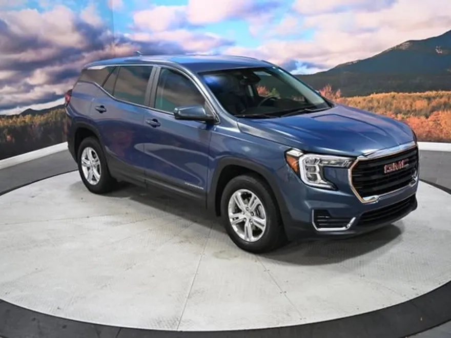 2024 Gmc Terrain SLE photo 1