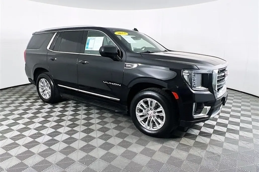 2023 Gmc Yukon SLT photo 1