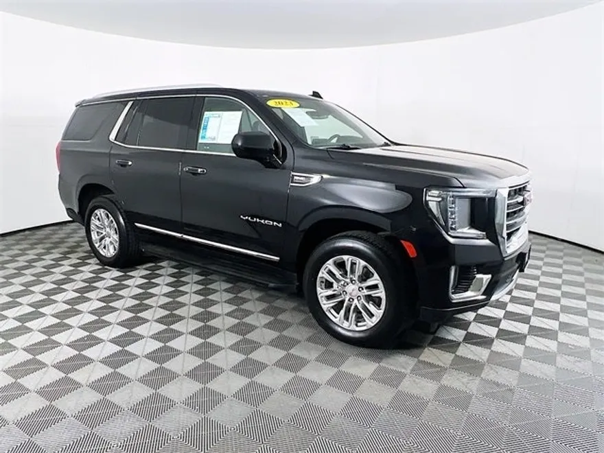 2023 Gmc Yukon SLT photo 1