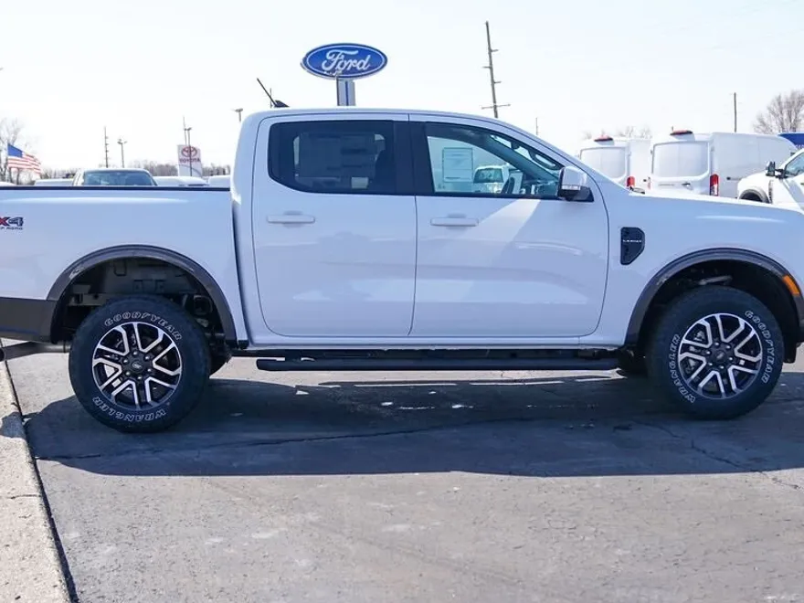 2024 Ford Ranger Lariat photo 1