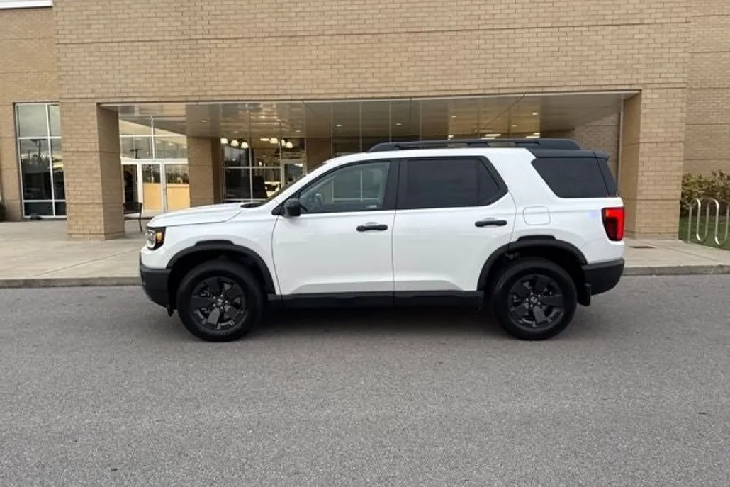 2026 Honda Passport photo 1