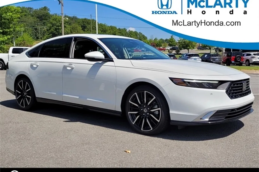 2025 Honda Accord Hybrid Touring photo 1