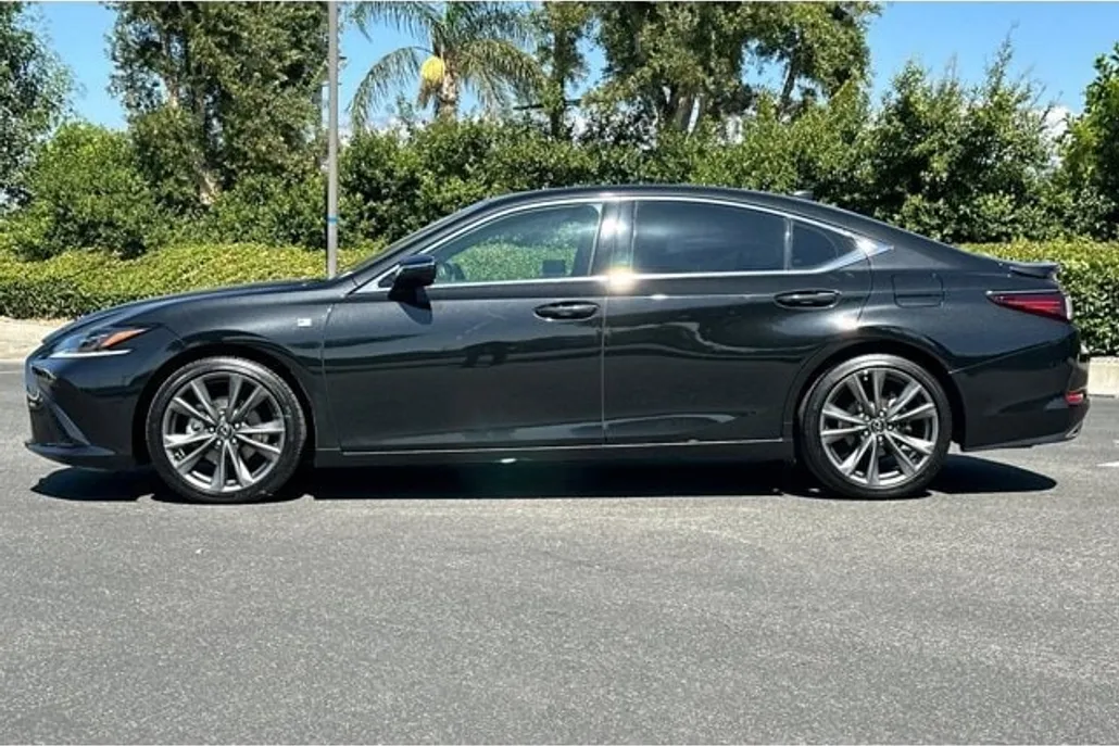 2021 Lexus ES 350 F SPORT photo 1