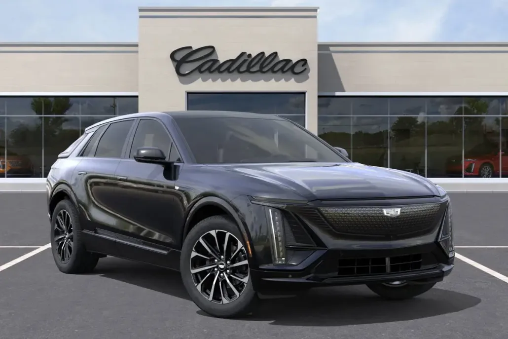 2026 Cadillac Lyriq Sport photo 1