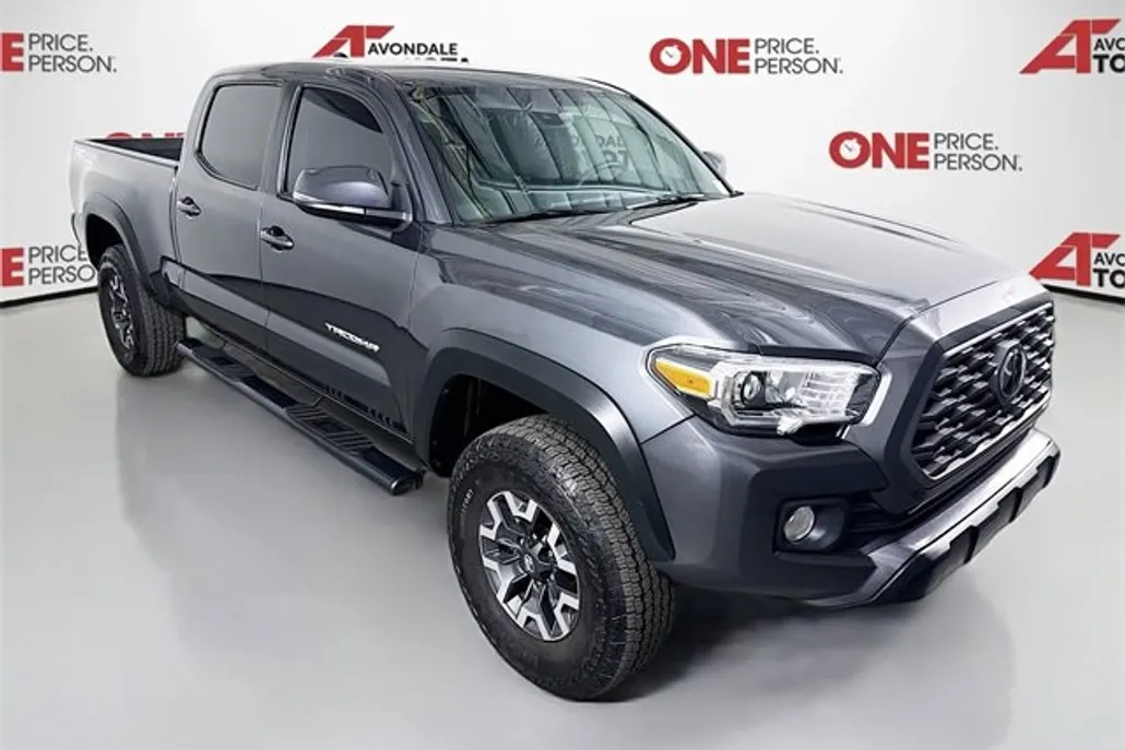 2023 Toyota Tacoma TRD V6 photo 1
