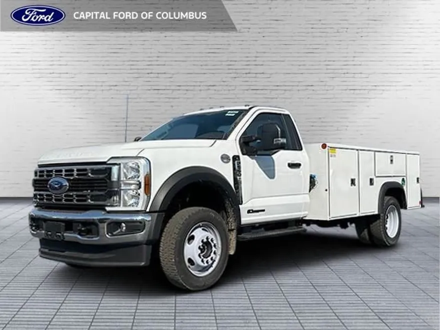 2024 Ford F-550 XL photo 1