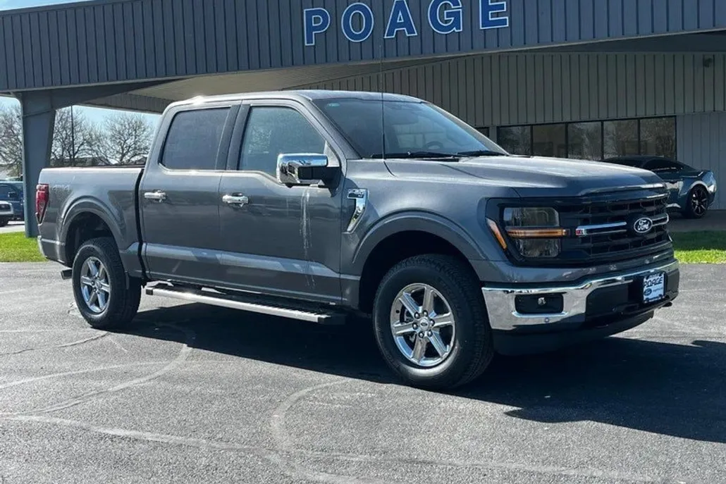 2025 Ford F-150 XLT photo 1