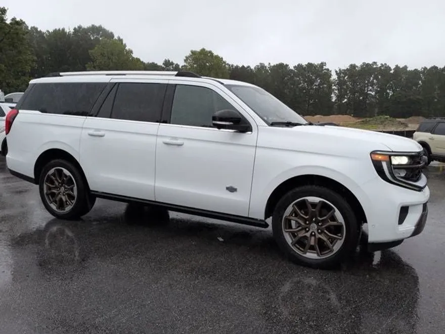 2025 Ford Expedition MAX King Ranch photo 1