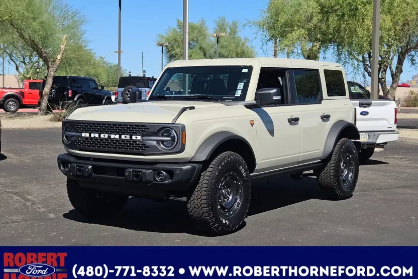 2025 Ford Bronco Badlands photo 1