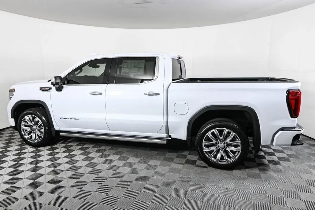 2026 Gmc Sierra 1500 Denali photo 1