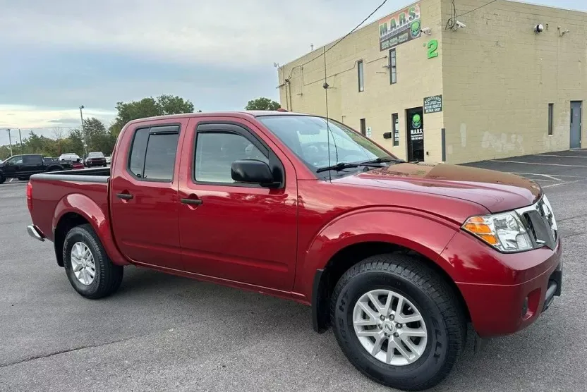 2018 Nissan Frontier SV photo 1