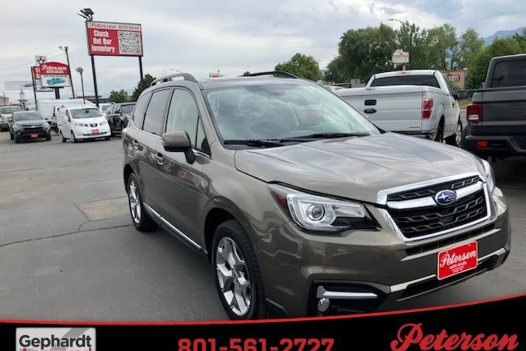 2018 Subaru Forester Touring photo 1