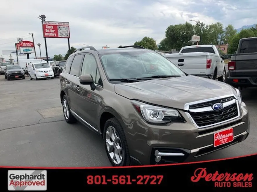 2018 Subaru Forester Touring photo 1